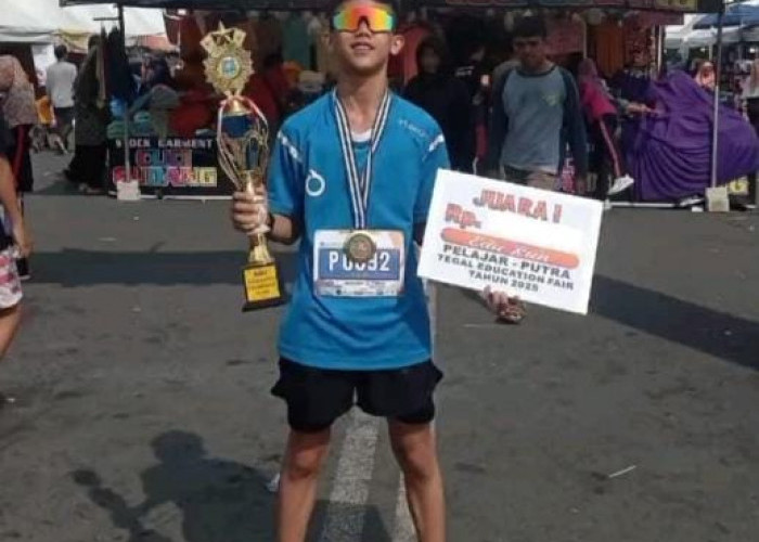 Siswa SMP Negeri 2 Kota Tegal Sabet  Juara 1 Tegal Edu Run 2025 Tingkat  Pelajar 
