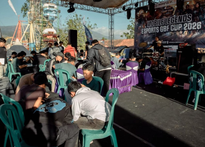 Puluhan Tim Adu Gengsi di GBF Mobile Legends Cup
