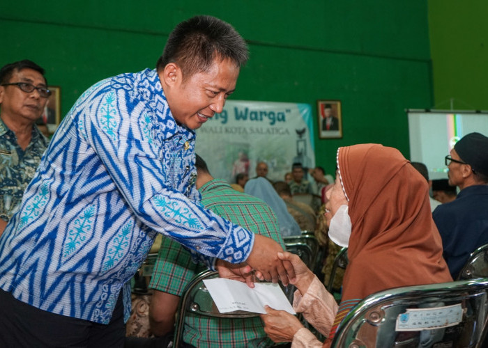 Serukan Tanam Cabe, Pj Wali Kota Salatiga: Bibit dari Pemerintah Tekan Inflasi