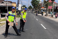 Diduga Rem Blong, Truk Hantam Dua Motor dan Satu Mobil di Jalur Magelang–Salatiga, Tiga Terluka