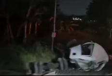 Truk Hancur Tertemper KA Malabar di Klaten, Belasan Perjalanan Alami Keterlambatan