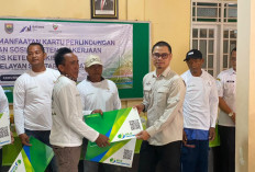 Berisiko Tinggi, 149 Nelayan Pesisir Batang Dapat Perlindungan Sosial