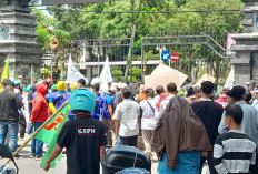 Kawal Upah 2026, Ratusan Buruh Demak Turun ke Jalan
