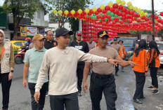 Polresta Solo dan Forkopimda Resik-Resik Pasar Gede-Kali Pepe