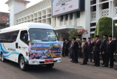 Bebas Ongkos dan Lebih Aman, Bupati Blora Luncurkan Bus Sekolah Gratis untuk Pelajar