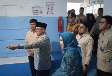 Bupati Faiz Sidak SPPG Bawang, Korban Keracunan MBG Batang Capai 411 Orang 