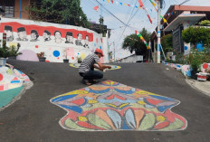 Semarak HUT RI ke-81, Kampung Wonodri Kopen Barat Pamer Mural Presiden dan Tokoh Wayang