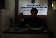 Pemadaman Listrik di Wilayah Kota Tegal Sebabkan Pelayanan Kantor Kelurahan Terhambat