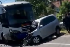 Kecelakaan Beruntun di Gladagsari Boyolali : Toyota Avanza Rinsek Dihantam Dua Truk-Satu Bus, Seorang Tewas