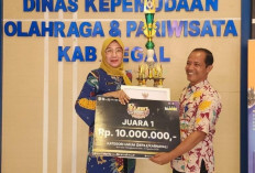 Pawai Memukau, MKKS Komwil 3 Sabet Juara 1 Defile Slawi Night Carnival 2026