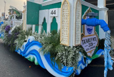 Pawai Ta’aruf MTQ Nasional XXXI, Tirta Moedal Semarang Bawa Pesan “Air Mengalir, Kebaikan Menyebar”