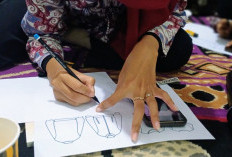 Pembatik Gen Z  Pekalongan Naik Kelas, TBIG Gandeng Desainer Profesional Tembus Pasar Fashion