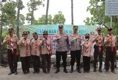 Kapolres Tegal Kota Tanam Mangrove, Ajak Masyarakat dan Pelajar Peduli Lingkungan 
