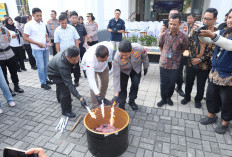 12 Ribu Lebih Uang Palsu Dimusnahkan di Solo