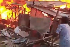 Gudang Rongsok di Dinuk Tegal Ludes Terbakar, Api Merembet dari Sampah yang Dibakar