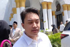 Pakubuwono XIV Purbaya Serahkan Gugatan LDA Keraton Solo ke Kuasa Hukum