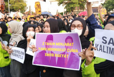Ribuan Mahasiswa BEM Semarang Raya Demo Dua Tahun Prabowo-Gibran, Beri Nilai Minus 100