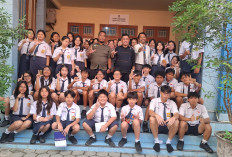 Pengurus OSIS dan Siswa SMP Pius Tegal Ikuti Pelatihan Jurnalistik