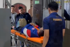 Dikawal Ketat Petugas dan Tim Medis, Napi Penggelapan Rutan Salatiga Dibantarkan ke RS DKT Dr. Asmir 