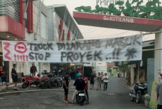 Warga Gendingan Batang Demo Pembangunan Kos 30 Kamar, Ini Alasannya