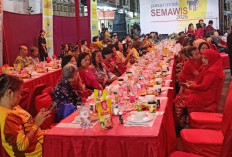 Imlek 2026 di Semarang Semarak, Tradisi Tuk Panjang Hadirkan Kuliner Xinjiang dan Pesan Toleransi