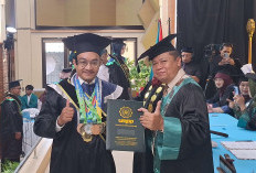 Bawa Medali ke Panggung Wisuda, Mahasiswa Disabilitas UMPP Lulus Cumlaude dalam 7 Semester