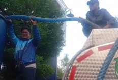 Tirta Ayu Gelontoran Air Bersih ke Pengungsi Padasari Capai 30.000 Liter Perhari 