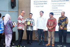 Pemerintah Kabupaten Tegal Raih Penghargaan Link and Match