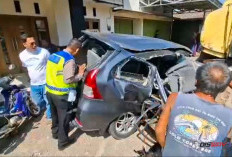 Truk Tangki Tabrak Truk Hino di Salaman, Enam Orang dalam Xenia Dilarikan ke Rumah Sakit