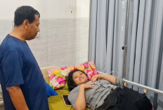 Jenguk Siswa Keracunan MBG di Lasem, Bupati Rembang Pastikan Biaya Berobat Ditanggung