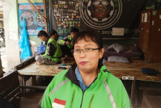 Kartini Jalanan, Ojol Single Mom yang Berhasil Mengantar Anaknya Jadi TNI