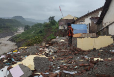 Tanah Bergerak di Desa Kajen Tegal Meluas, Rumah Rusak Semakin Bertambah