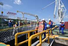 Kapal Tanker Pertamina Pastikan Pasokan Energi dan Bantuan ke Sumatera