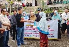 Seniman Dangdut Pemalang dan Komunitas Salurkan Bantuan Korban Banjir Bandang di Pulosari dan Moga