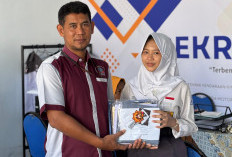 Beda, SMK Muhammadiyah di Kendal ini Beri Seragam Gratis untuk Siswa Baru