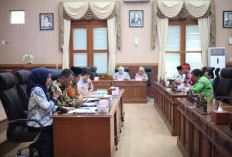 Sekretariat DPRD Kota Tegal Gelar Forum Konsultasi Publik Perdana