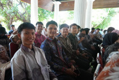 494 Mahasiswa Kurang Mampu di Rembang Akhirnya Bisa Sarjana Berkat Program Beasiswa