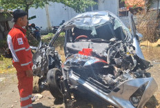 Mobil Tabrak Bus di Tol Tegal-Pemalang, Empat Korban Meninggal Dunia Satu Balita Kritis