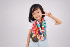 Siswi Purworejo Raih Medali Emas Einstein Olympiad 2026, Kintania Siap Wakili Indonesia ke Jerman
