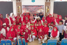 Sambut HUT Ke-81 RI, Rapat Pleno Srikandi PP Kota Tegal Sarat Aksi Sosial hingga Borong Produk UMKM