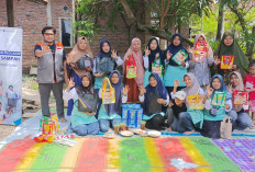 Pelatihan Daur Ulang Sampah Plastik Dorong Kemandirian Ekonomi Masyarakat