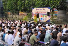 Idulfitri di Kalipepe Land Solo Penuh Khidmat, Ustaz Rosyad Tekankan Konsistensi Ibadah
