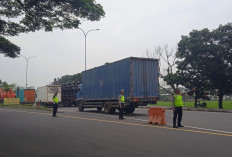 Satlantas Polres Pemalang Mulai Batasi  Truk Sumbu 3 di Pantura, Harus Masuk Tol