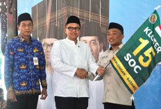 Bupati Batang Lepas 951 Jemaah Calon Haji, Tertua 86 Tahun dan Termuda 17 Tahun