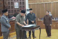 Pendapatan APBD Batang 2025 Tembus Rp2,03 Triliun, Bupati Faiz Paparkan KUA-PPAS 2027