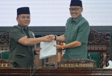 Bupati Tegal Ajukan Dua Raperda Strategis, DPRD Siap Bedah Tuntas