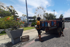 Wahana Pasar Dugderan Mulai Berdiri, Dugaan Kerusakan Jalan di Semarang Jadi Sorotan Publik 