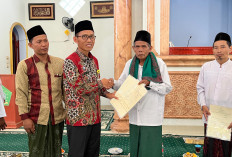 Peringati HANTARU 2026,  ATR/BPN Kantah Kabupaten Pemalang Serahkan 5 Sertipikat Wakaf dan Masyarakat