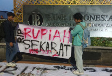 Mahasiswa BEM SI Gelar Aksi di BI Jateng, Soroti Pelemahan Rupiah Tembus Rp18.000 per Dolar AS