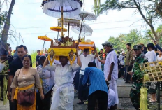 Ribuan Umat Hindu Padati Umbul Geneng Klaten Jalani Ritual Suci Melasti